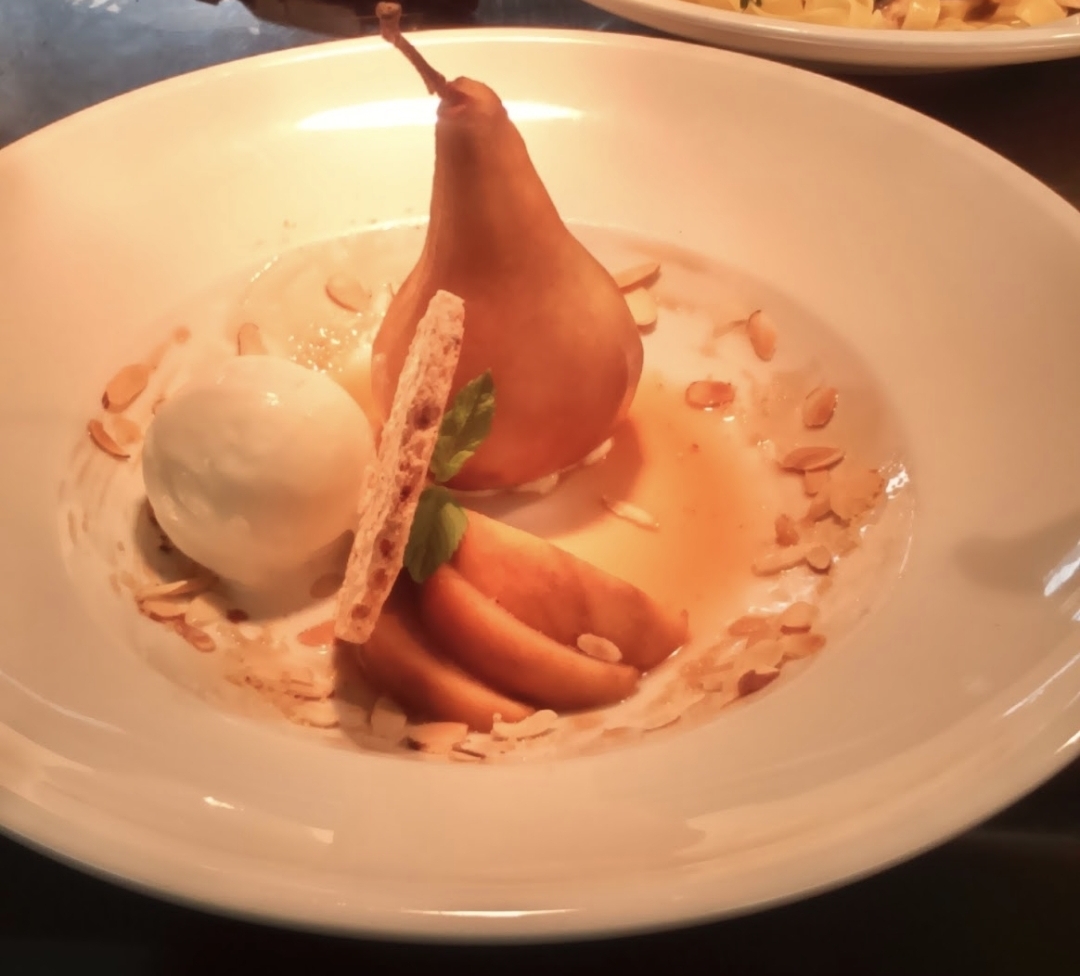 Poached pear · vanilla ice cream · almond