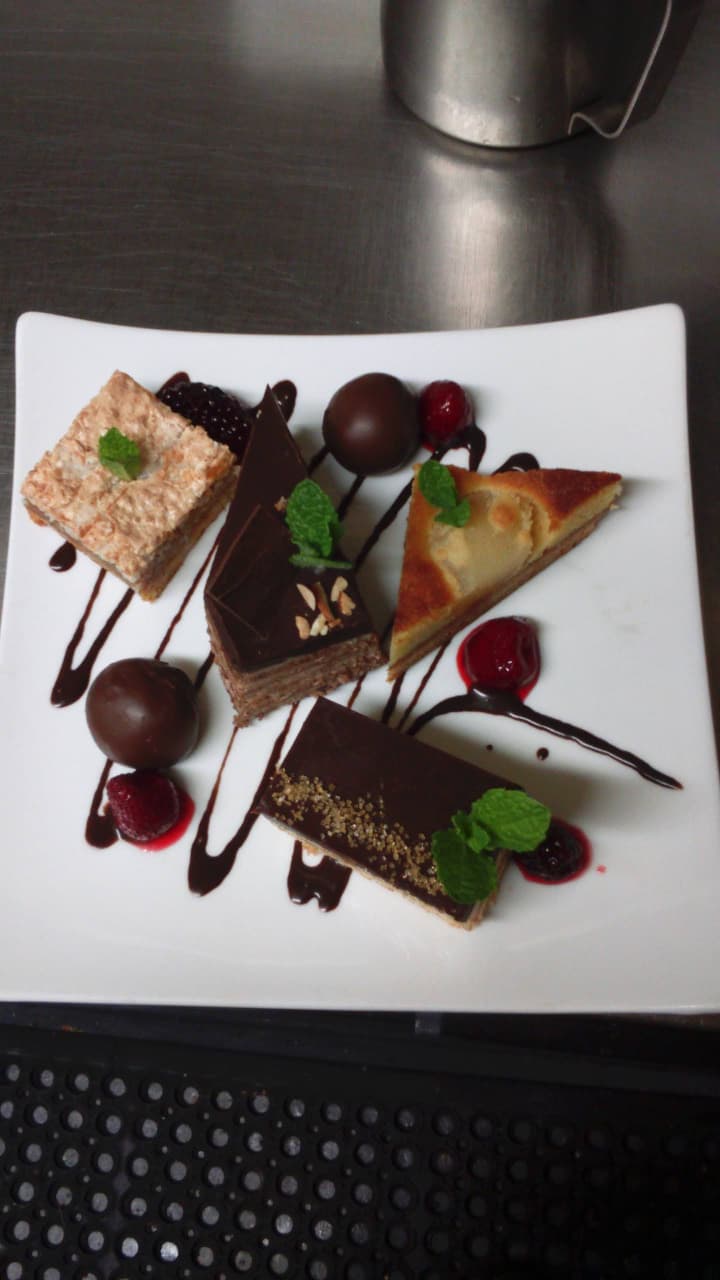 Petit fours assortment